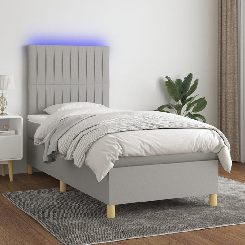 Acquista Letto a Molle Materasso e LED Grigio Chiaro 80x200 cm Tessuto con riferimento GHV-3135549 della ditta GARDENHOME