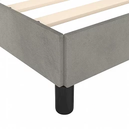 Acquista Giroletto Grigio Chiaro 180x200 cm in Velluto con riferimento GHV-347336 della ditta GARDENHOME