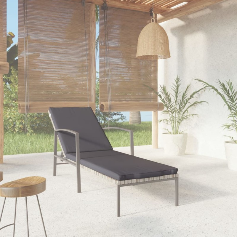 Acquista Lettino Prendisole da Giardino con Cuscino Polyrattan Grigio con riferimento GHV-317636 della ditta 