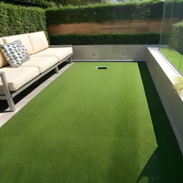 Acquista Prato Artificiale 7/9 mm 1x10 m Verde con riferimento GHV-148802 della ditta 