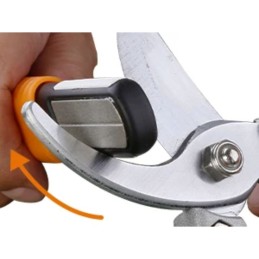 Acquista Affilalame CUTLINE KP per forbici e Coltelli con riferimento K147 della ditta KOMIPROTECT