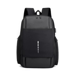 Acquista Zaino TRAVEL 2 Komiprotect Black con presa USB e Auricolare con riferimento K091 della ditta 