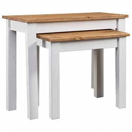 Acquista Tavolini Impilabili 2 pz Bianchi Massello di Pino Panama Range con riferimento GHV-282678 della ditta GARDENHOME