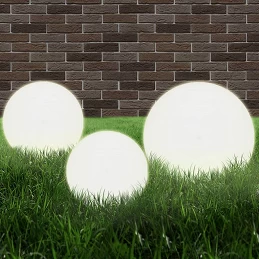 Acquista Set Lampade a LED Sferiche 3 pz in PMMA 20/30/40cm con riferimento GHV-50659 della ditta GARDENHOME