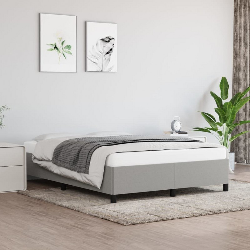 Acquista Giroletto Grigio Chiaro 140x200 cm in Tessuto con riferimento GHV-347066 della ditta GARDENHOME
