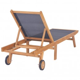 Acquista Lettino Pieghevole con Ruote in Massello di Teak e Textilene con riferimento GHV-44668 della ditta GARDENHOME