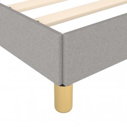 Acquista Giroletto Grigio Chiaro 140x190 cm in Tessuto con riferimento GHV-347157 della ditta GARDENHOME